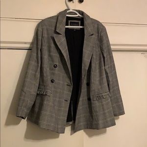 Women’s plaid blazer